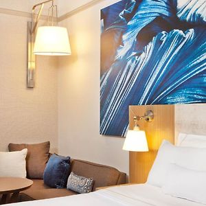 Guest room 1 Queen